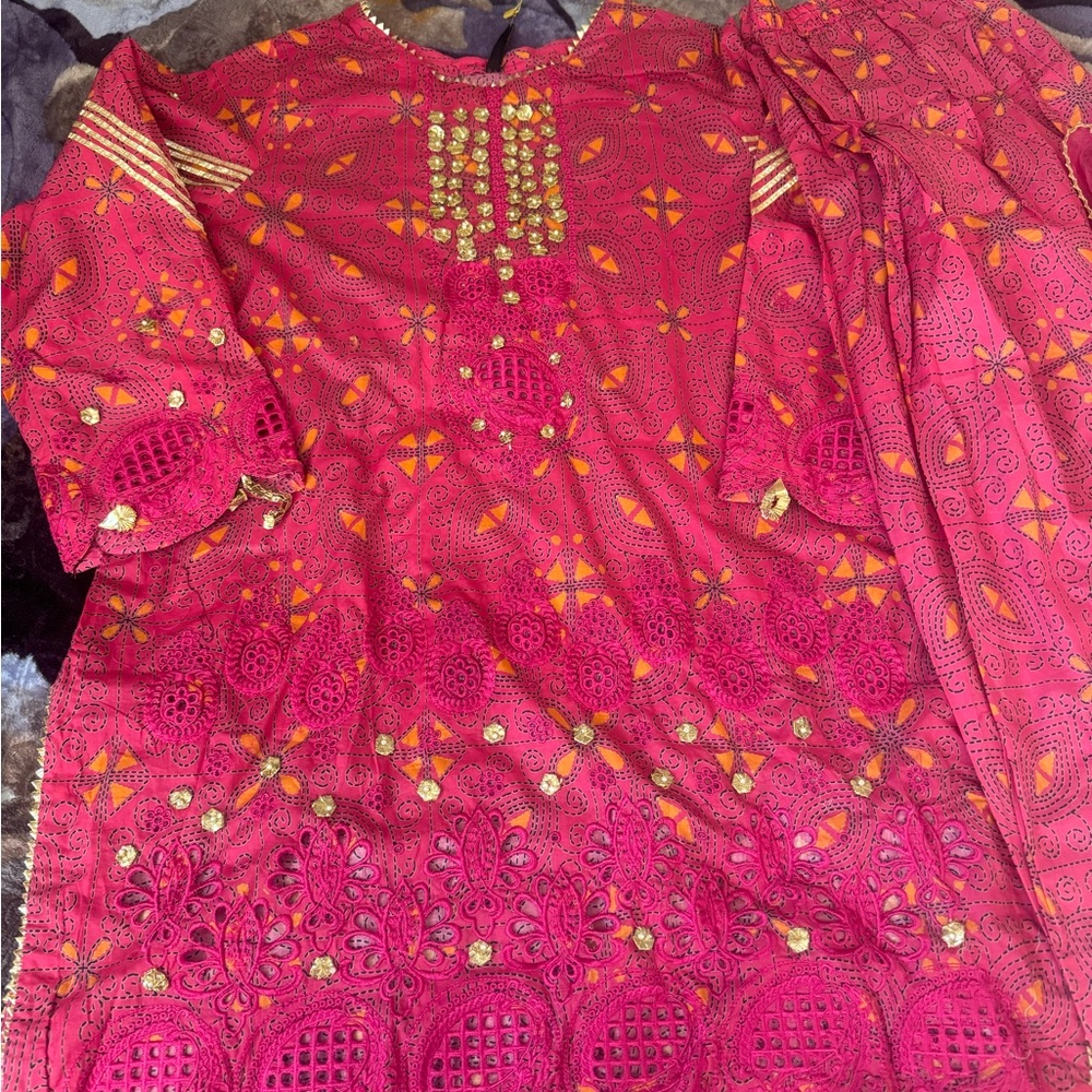 Pakistani dress new size large